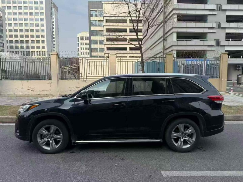 十堰20年丰田汉兰达8