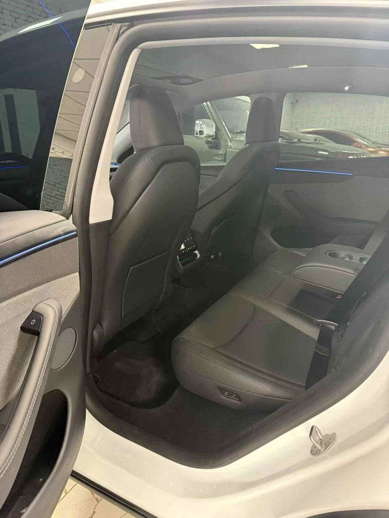 秦皇岛25年特斯拉MODEL Y6