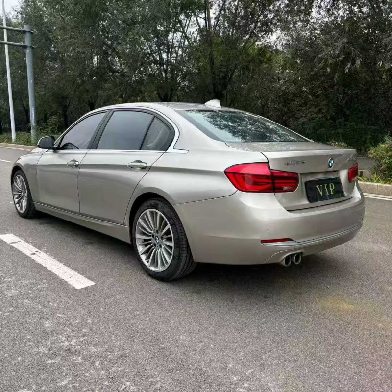 东营19年宝马3系8