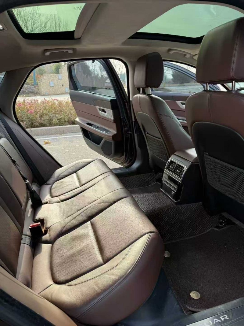 淄博19年捷豹XFL4