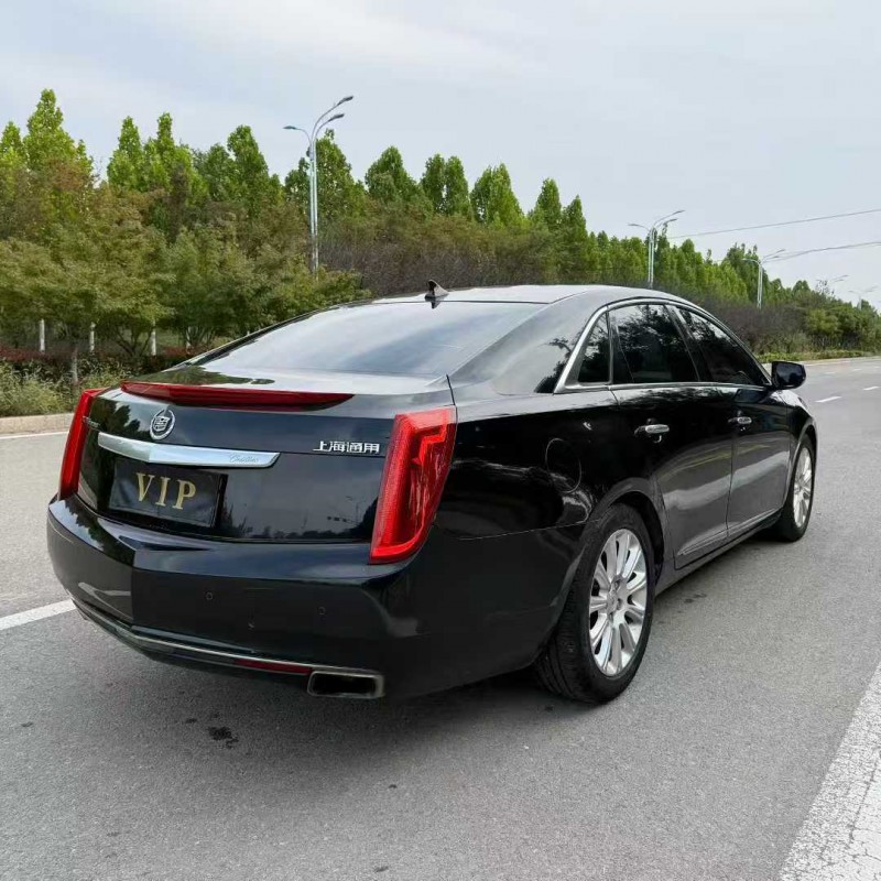 东营15年凯迪拉克XTS8