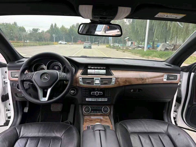 枣庄14年奔驰CLS4