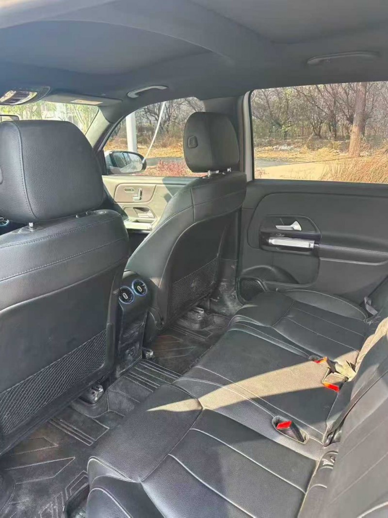 淄博21年奔驰GLB6