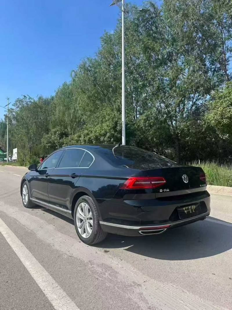 枣庄19年大众迈腾9