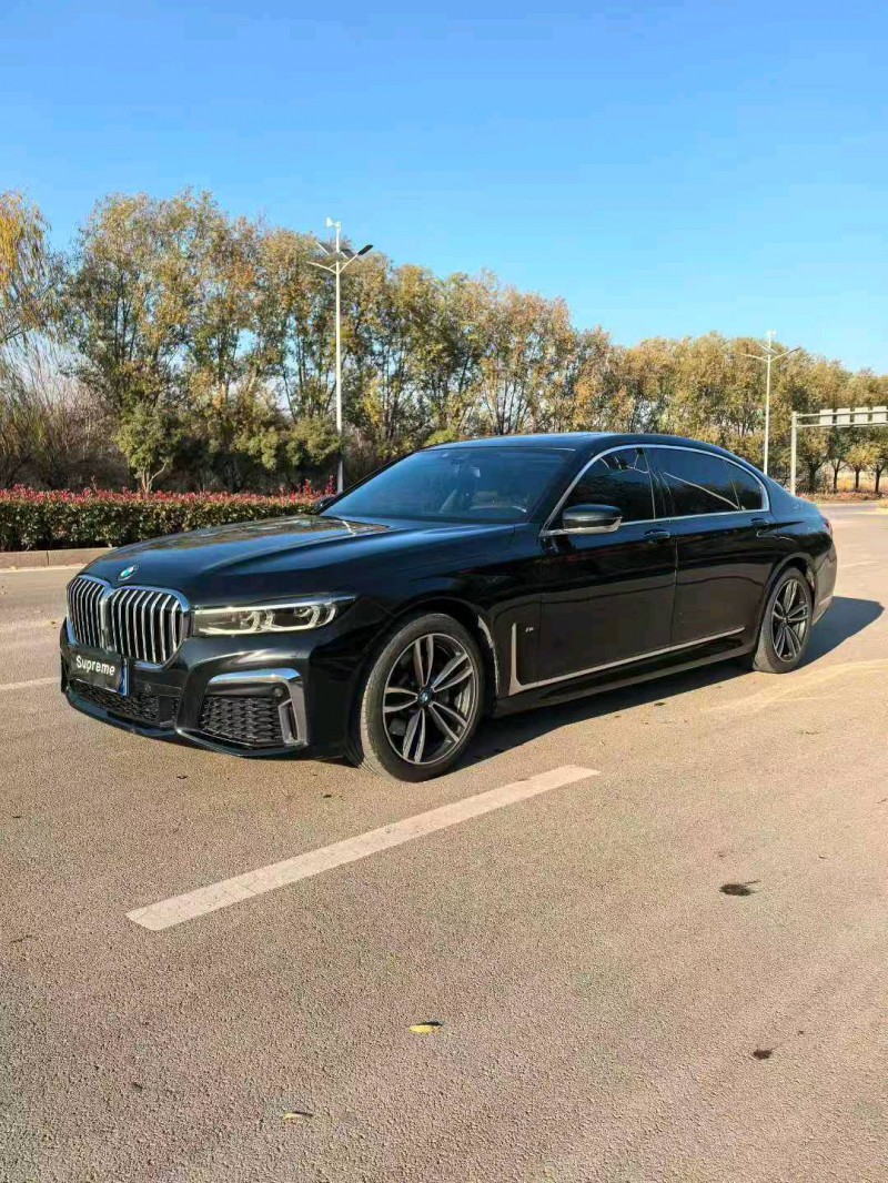 济南21年宝马7系2