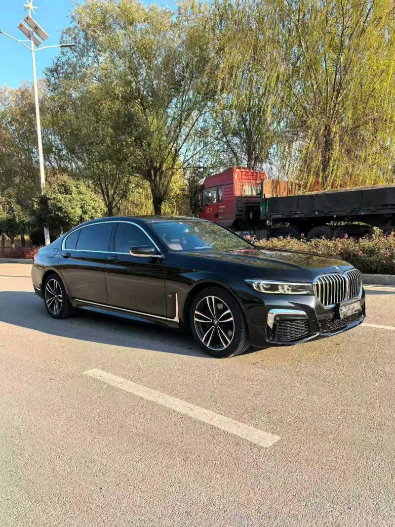 济南21年宝马7系3