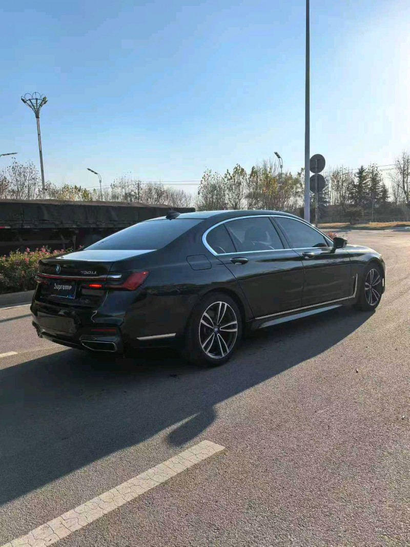 济南21年宝马7系9