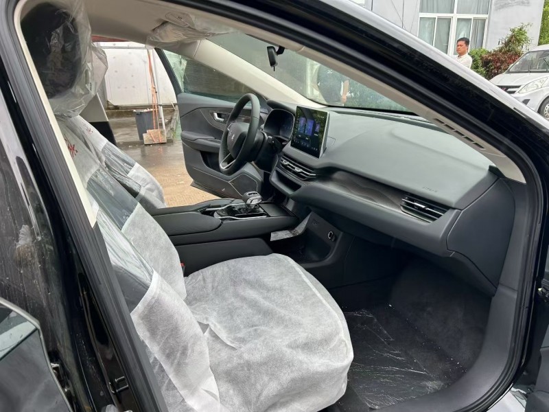 宿迁25年红旗E-QM55