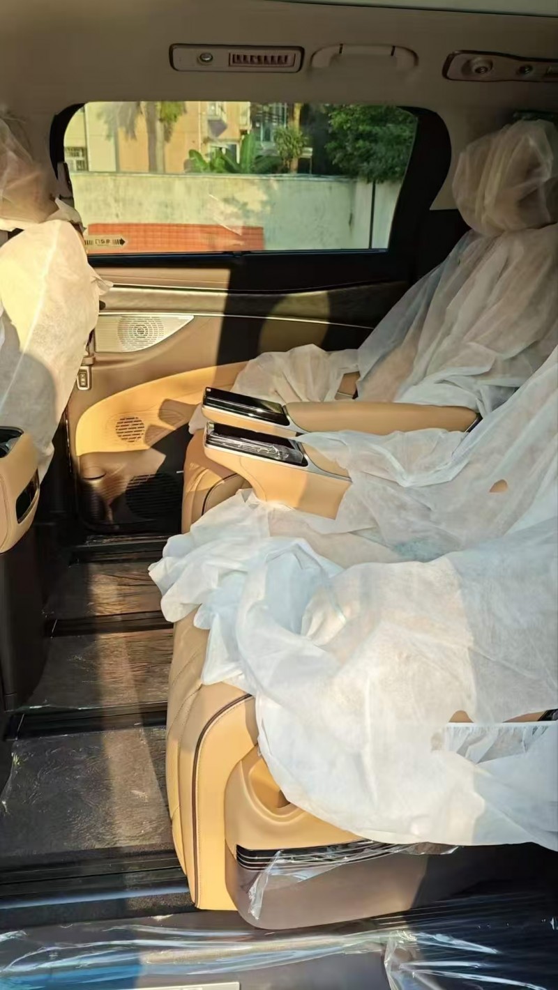 广州25年腾势D97