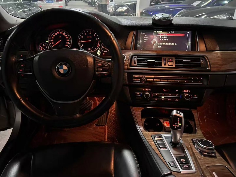 广州14年宝马5系5