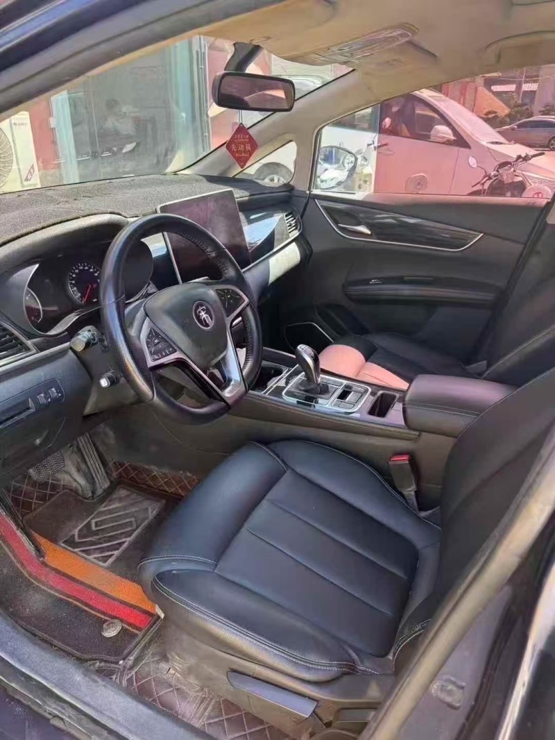 安阳20年比亚迪宋MAX3