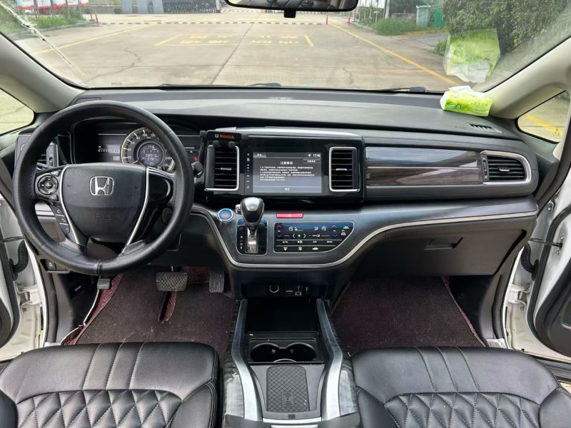 宿迁18年本田艾力绅5