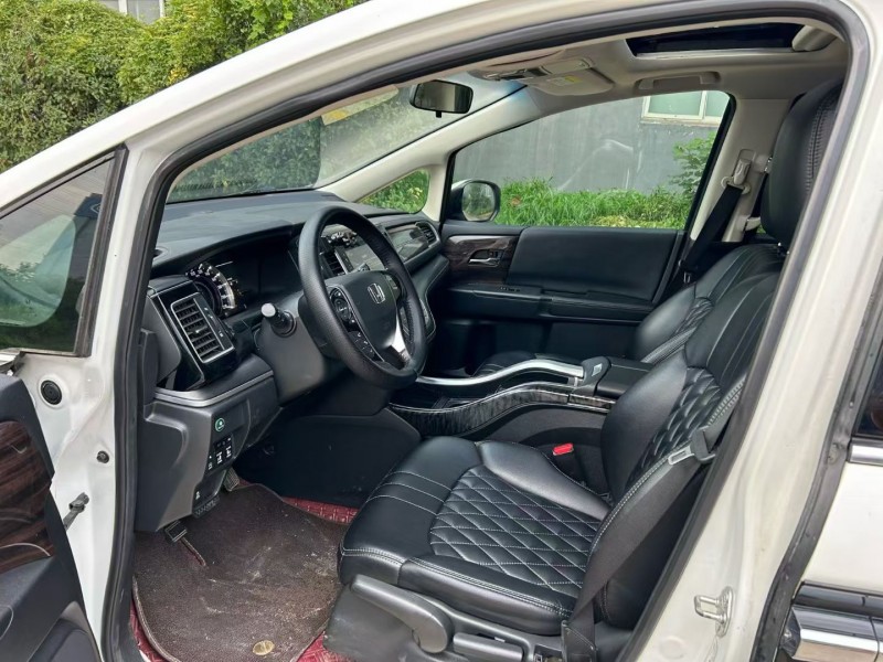 宿迁18年本田艾力绅7