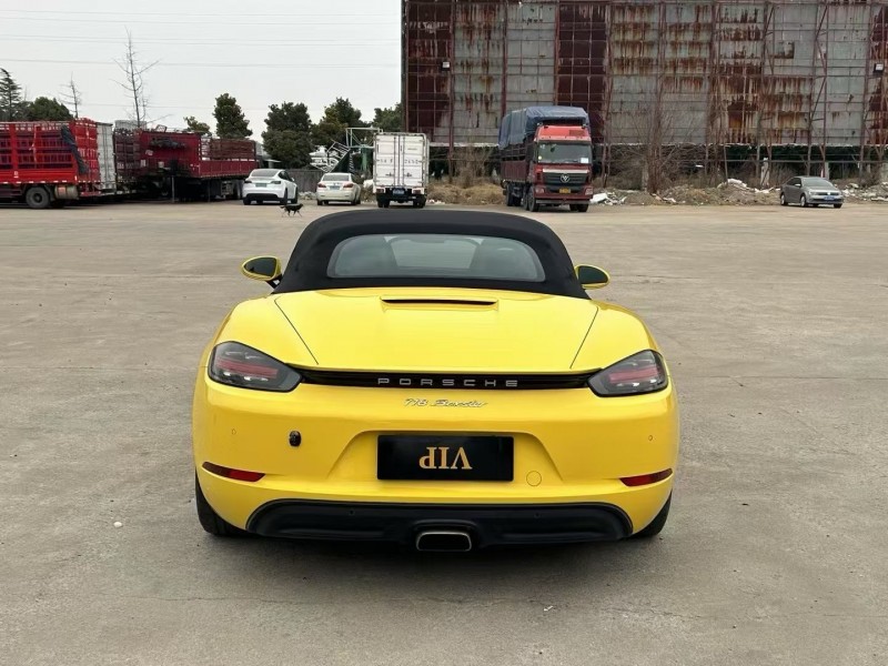 宿迁17年保时捷7189