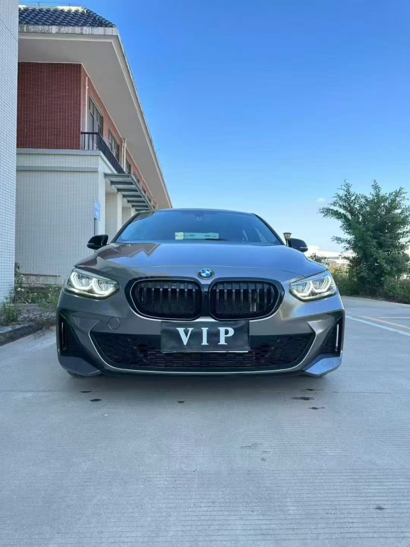 南宁23年宝马1系1