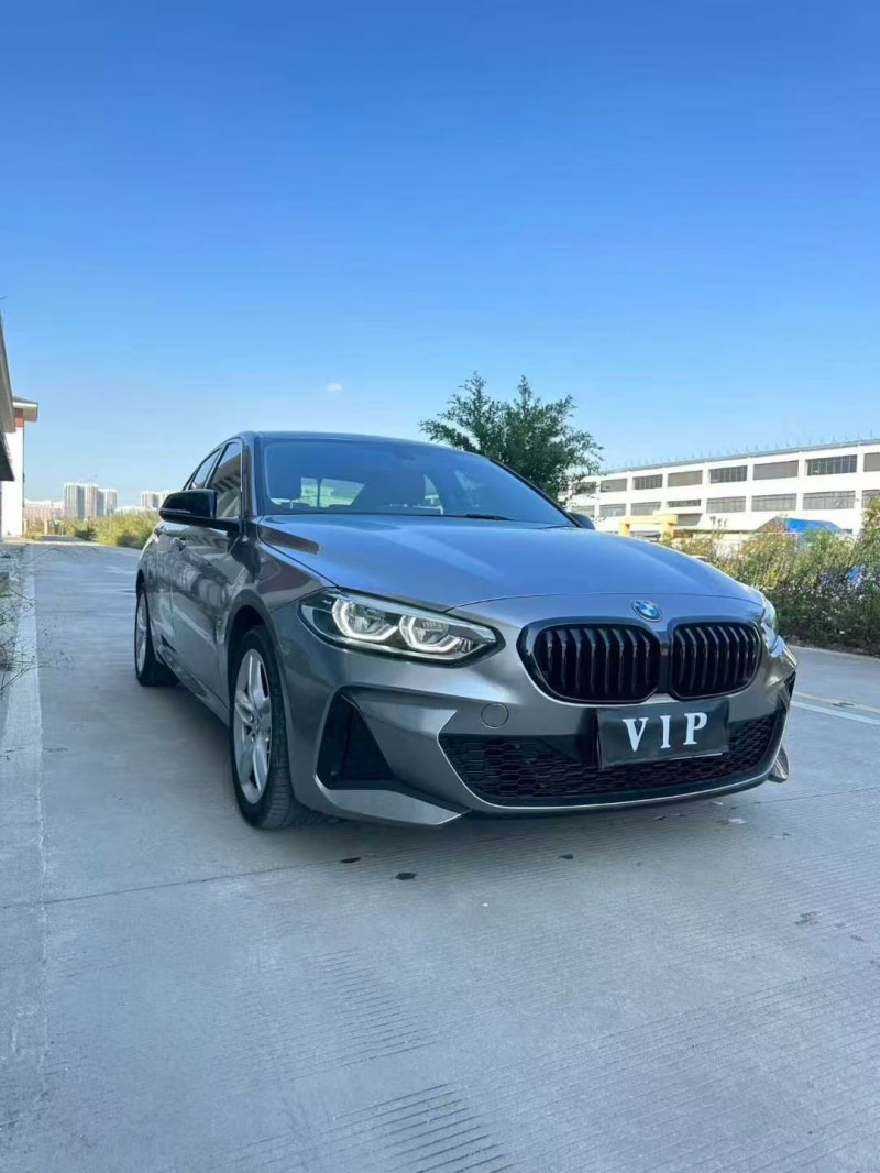 南宁23年宝马1系2