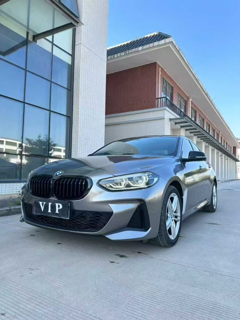 南宁23年宝马1系3