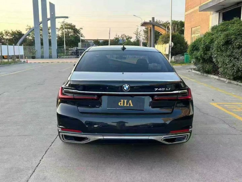 盐城20年宝马7系9