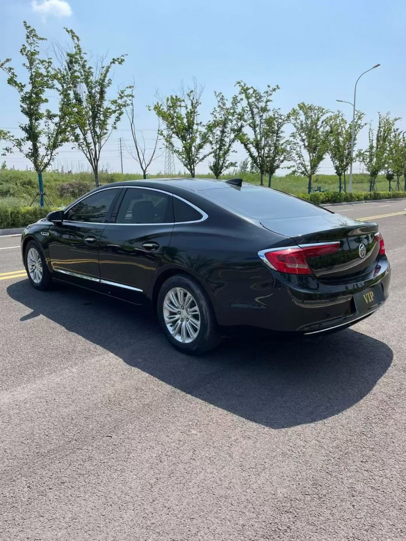 宿迁18年别克君越7