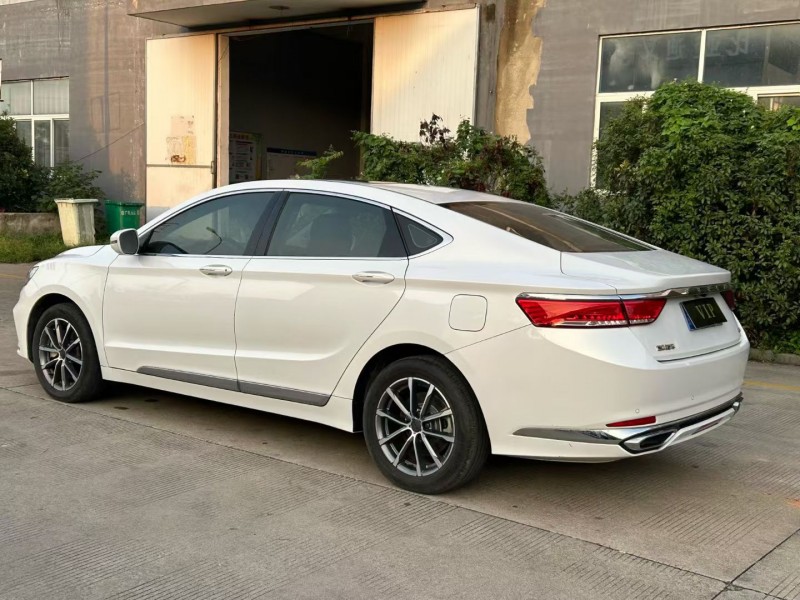 宿迁21年吉利博瑞8