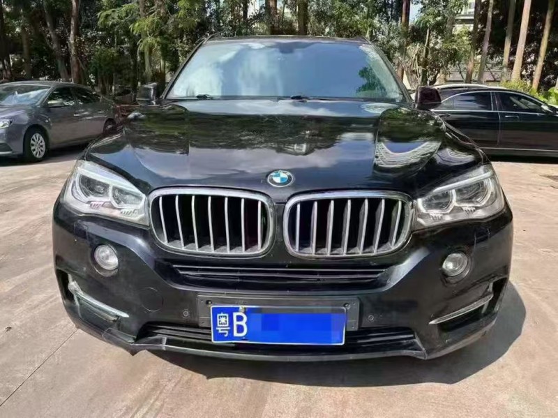 广州18年宝马X51