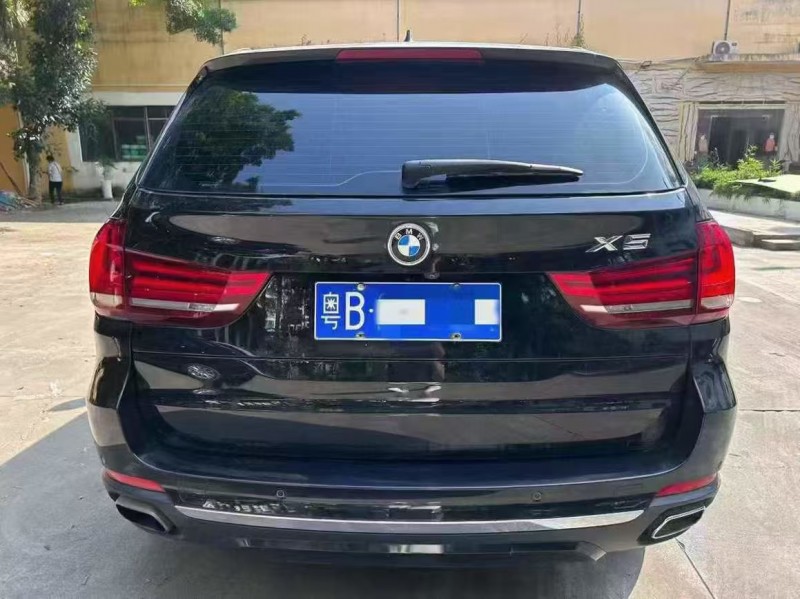 广州18年宝马X59