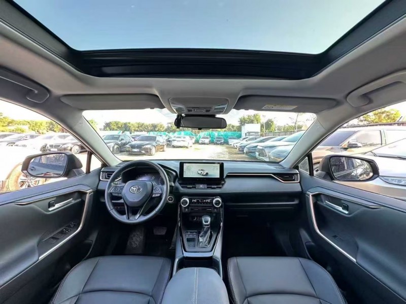 广州25年丰田威兰达6