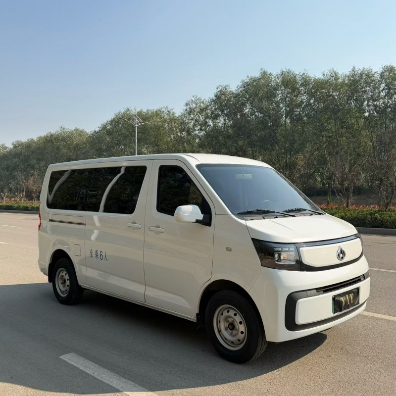 枣庄25年长安汽车睿行2