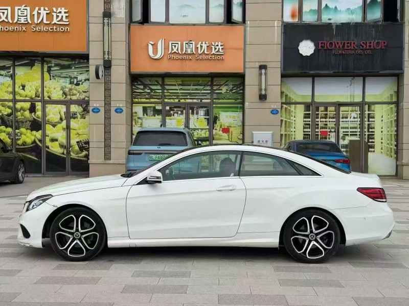广州14年奔驰E8