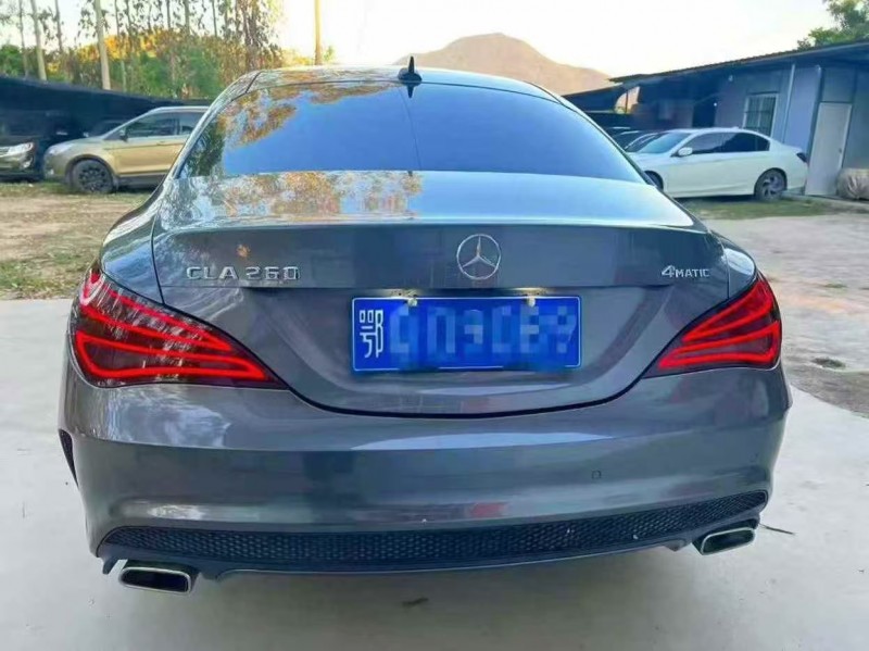 广州15年奔驰CLA9