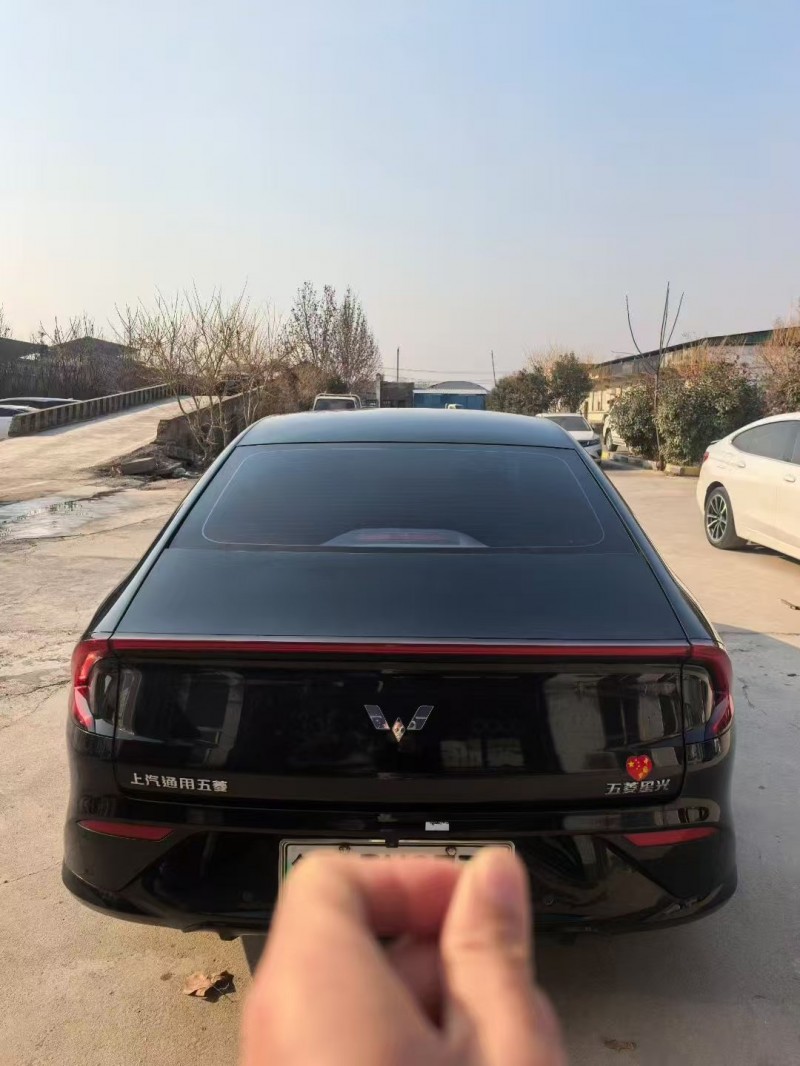 菏泽24年五菱汽车星光8