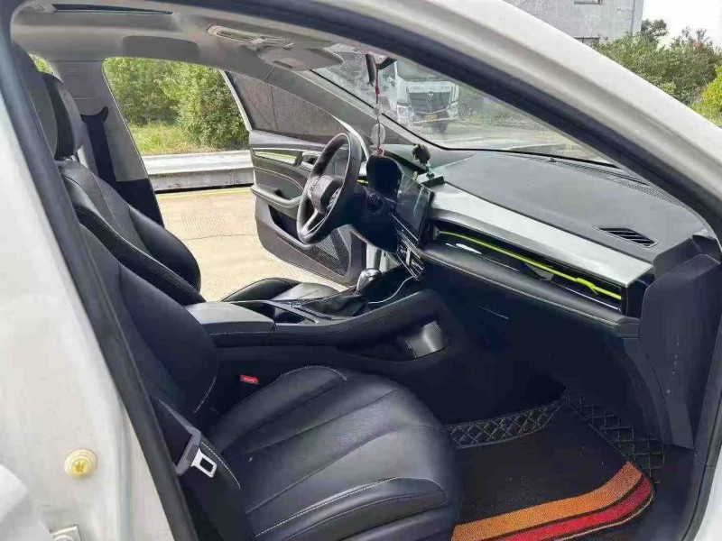 宿迁21年荣威i54