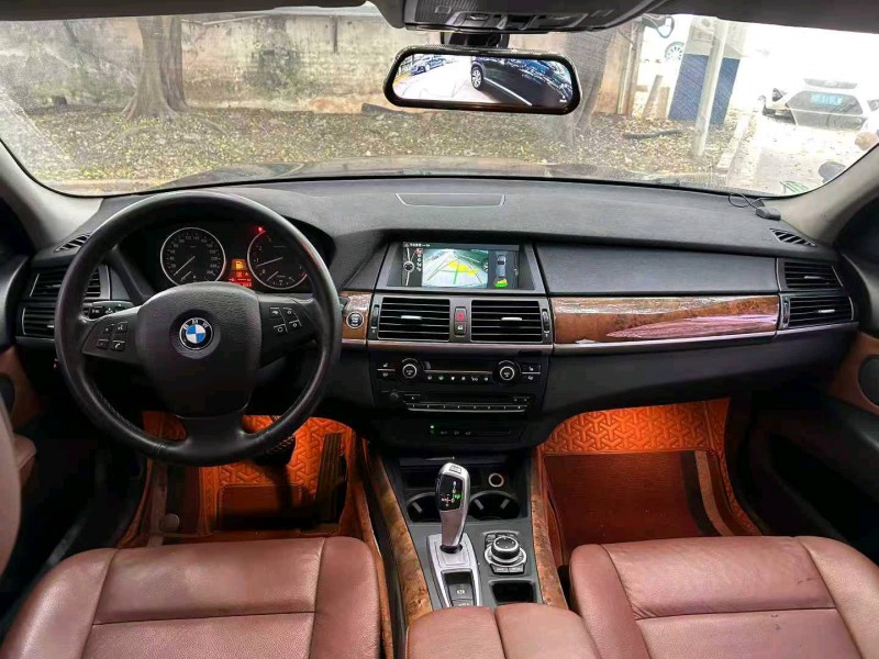 东莞13年宝马X57