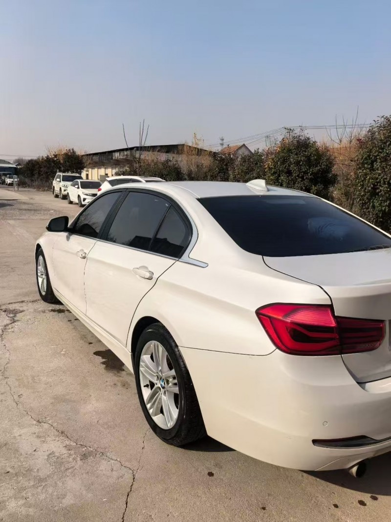 菏泽15年宝马3系8