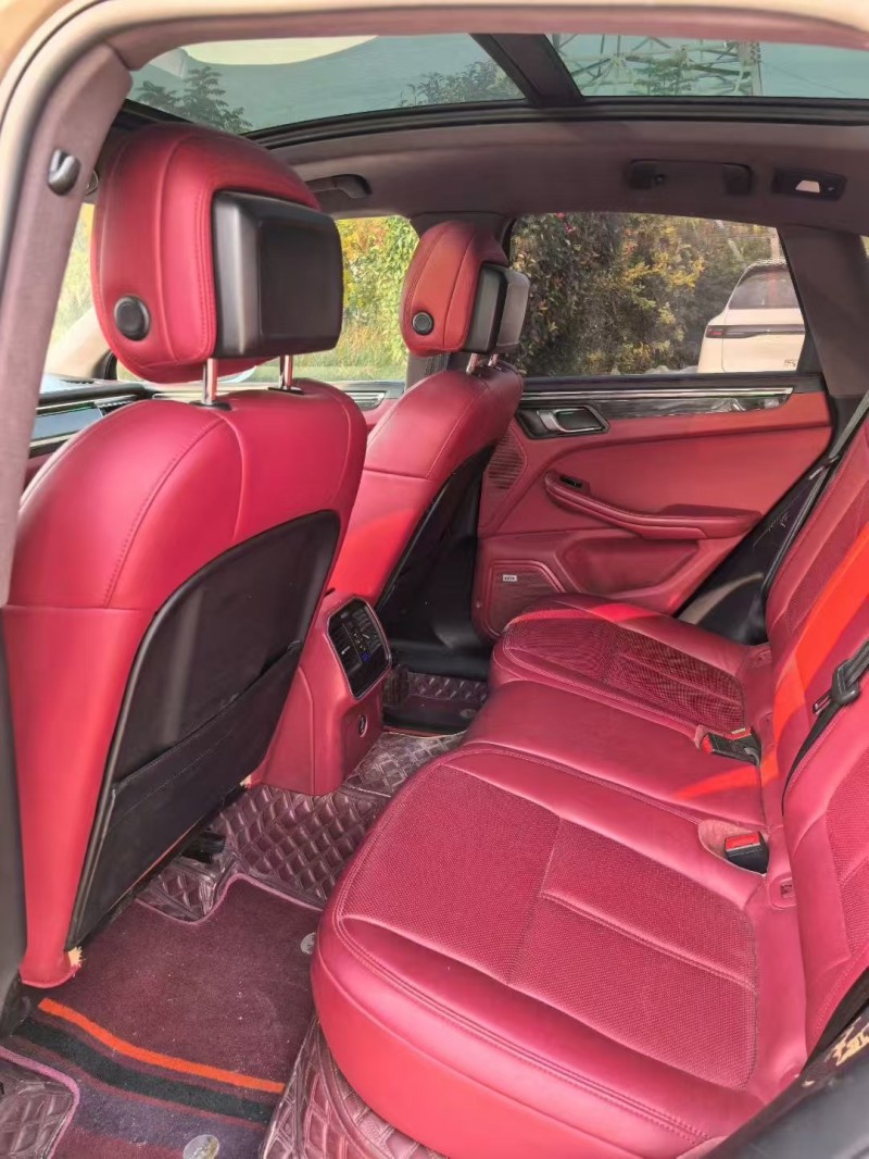 菏泽17年保时捷Macan5