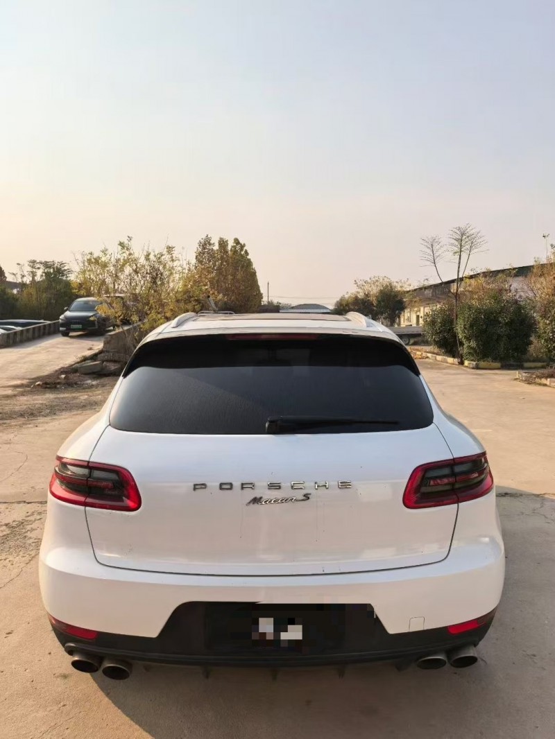 菏泽17年保时捷Macan9