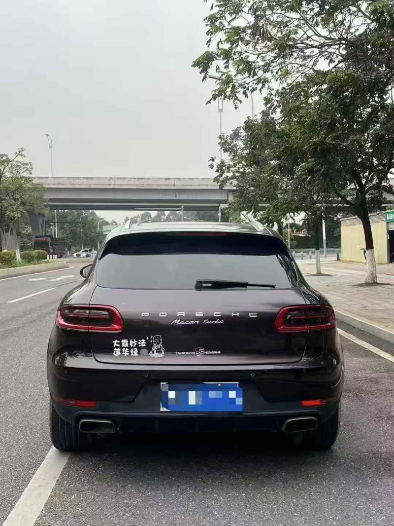 广州14年保时捷Macan9