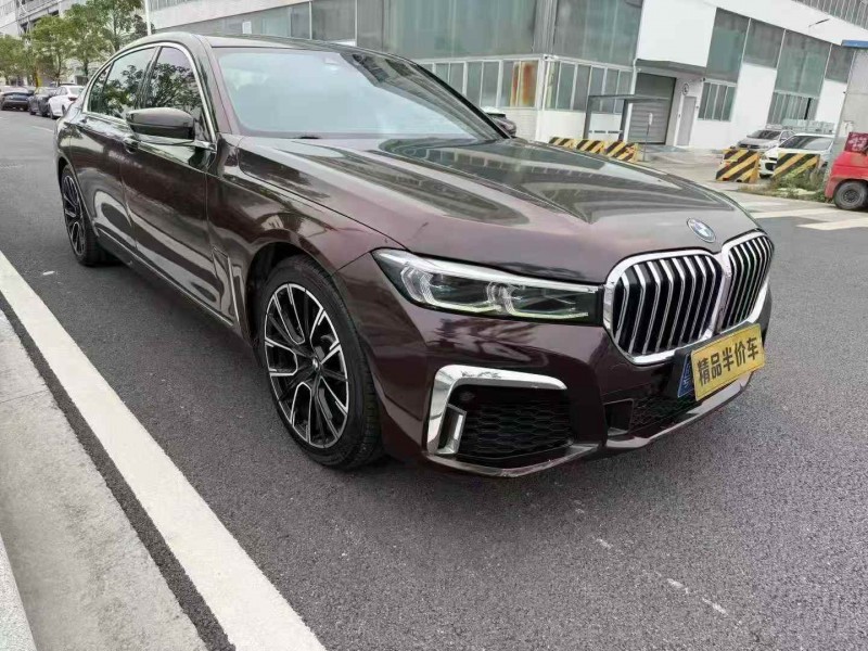 广州17年宝马7系3