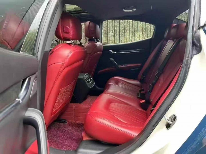 广州18年玛莎拉蒂Ghibli4