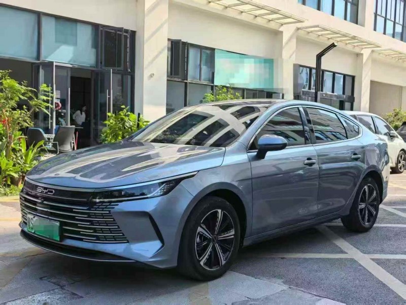 广州23年比亚迪驱逐舰3