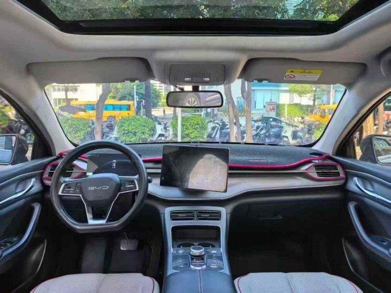 广州23年比亚迪驱逐舰6