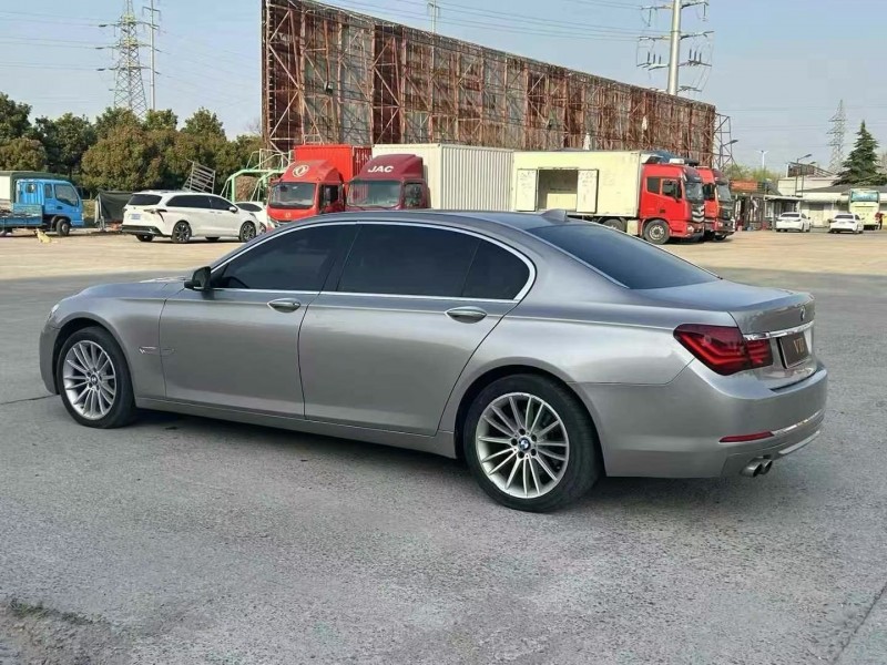 宿迁15年宝马7系8