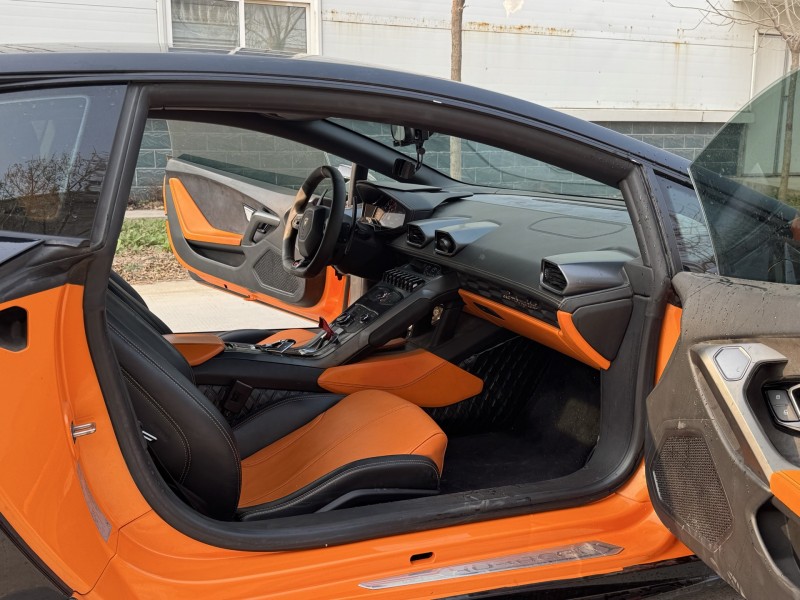 新乡16年兰博基尼飓风610-47