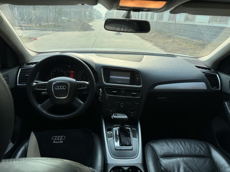 新乡12年奥迪Q55