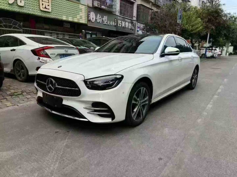 贵港21年奔驰E3