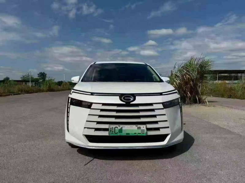 贵港25年传祺E81