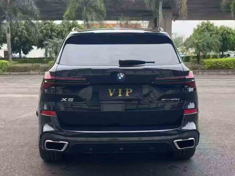 三明24年宝马X59