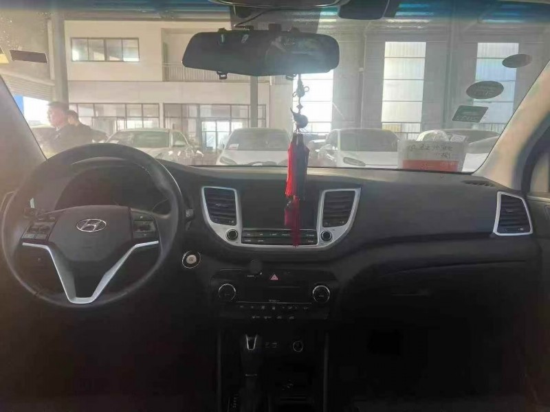 菏泽18年现代途胜4