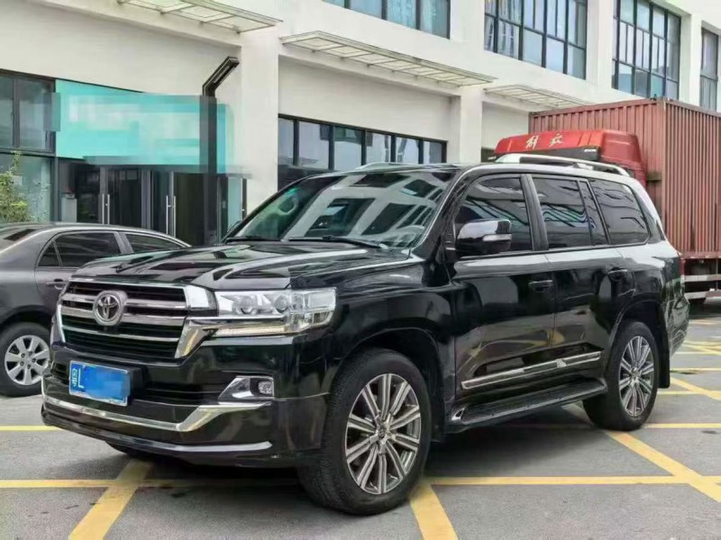 深圳18年丰田兰德酷路泽2