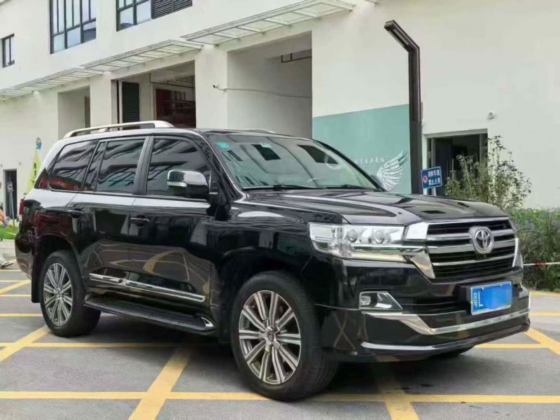 深圳18年丰田兰德酷路泽6